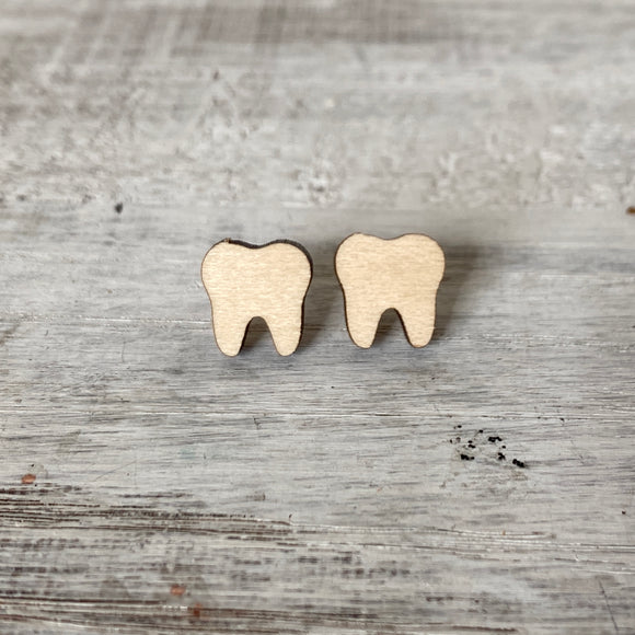 Tooth Stud