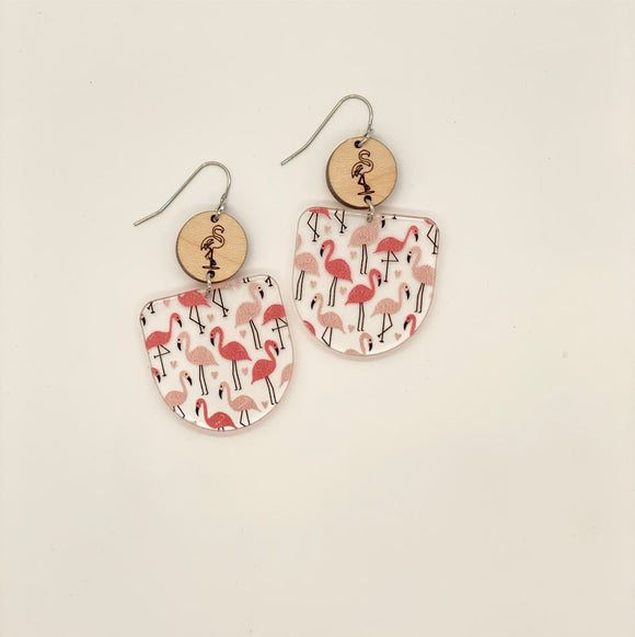 Flamingo and Wood Circle Drops