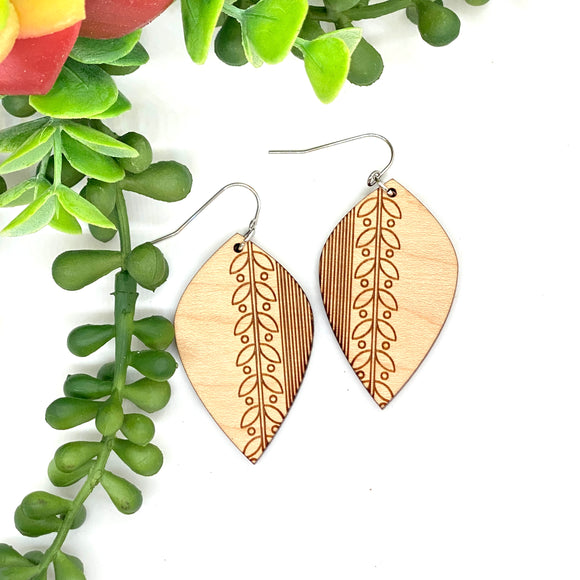 Modern Striped Leaf Teardrops
