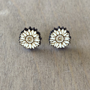 Sunflower studs